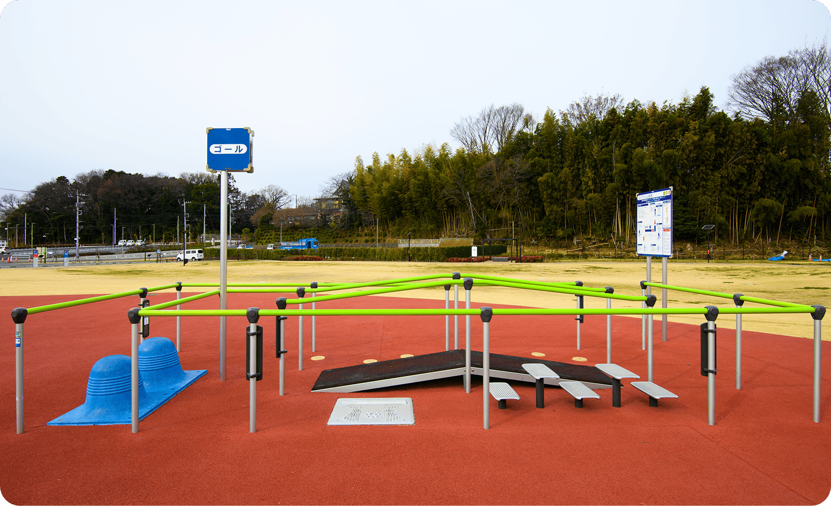 健康遊具コーナーの様子